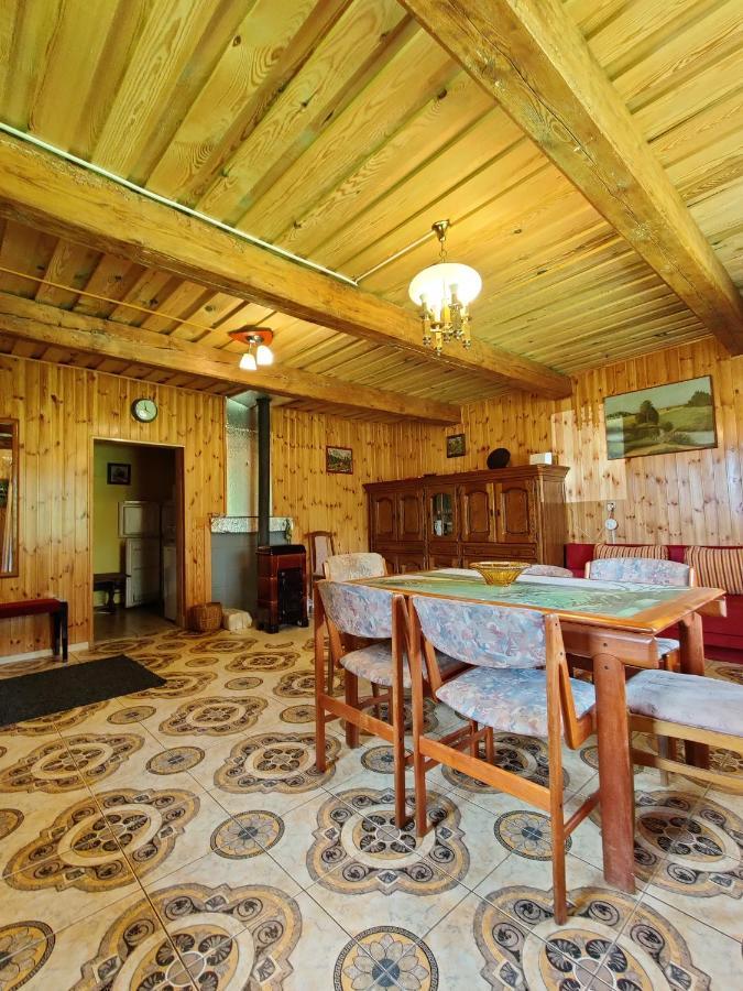 Villa Zalioji Paduyelis Exterior foto