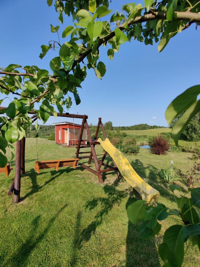 Villa Zalioji Paduyelis Exterior foto